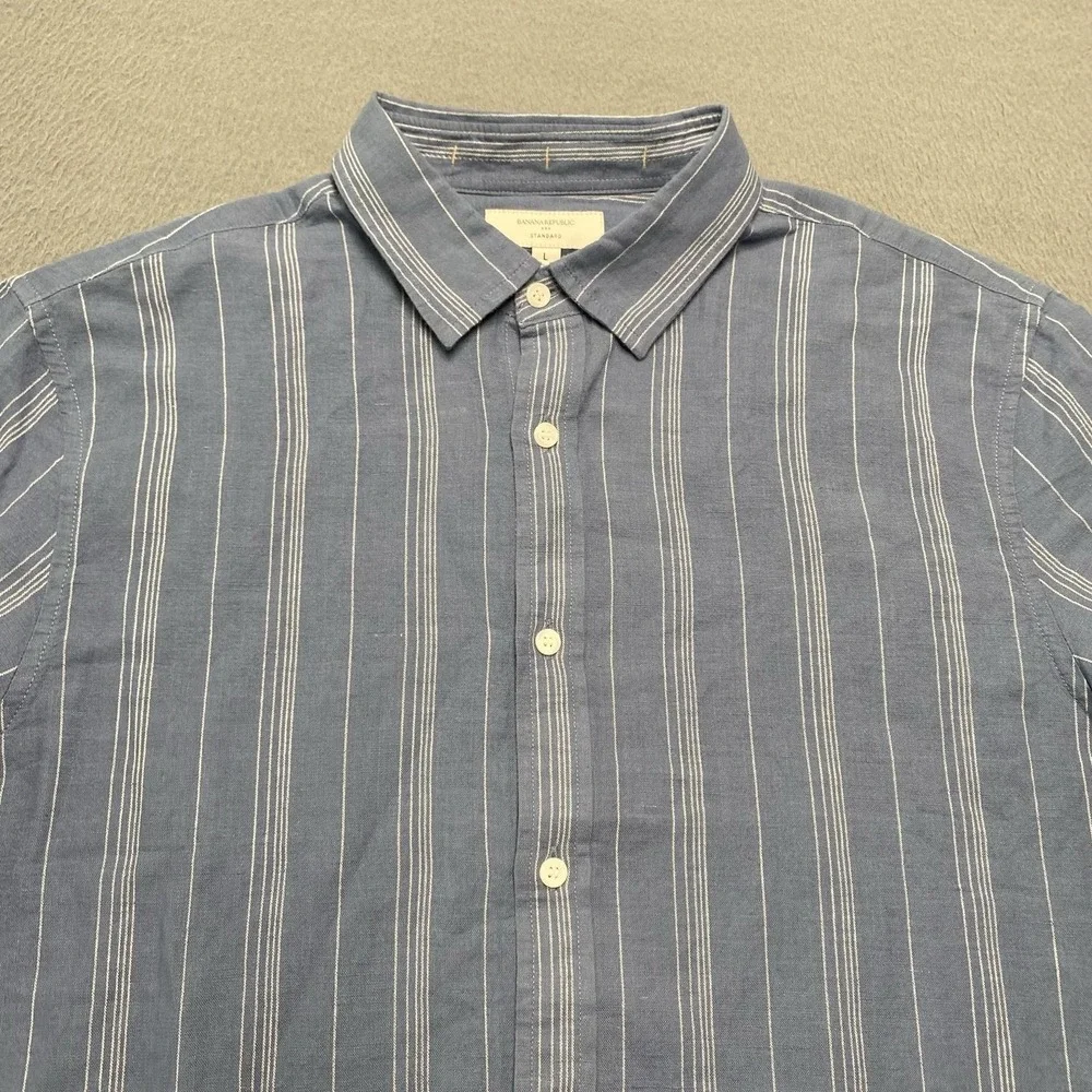 Banana Republic Shirt Mens Large Blue Stripe Short Sleeve Linen Blend Button Up